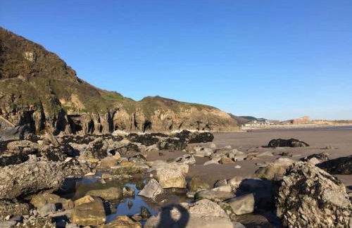 Pendine Sands Edith Villas - a luxury seaside home with beautiful sea views - Photo 53