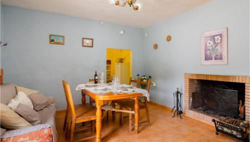 Awesome Home In Cortegana With Wifi - Foto 5