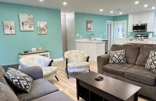 Quantico Graduation Home Visit DC 5 bedrooms 2 King Beds Stafford - Foto 27