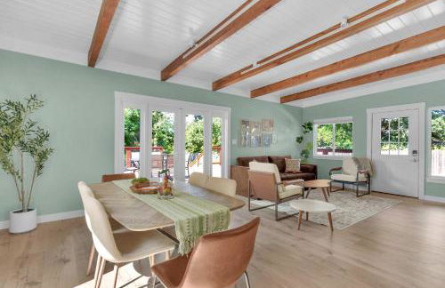 Modern Country Home Near Downtown & Bike Trail - Foto 10