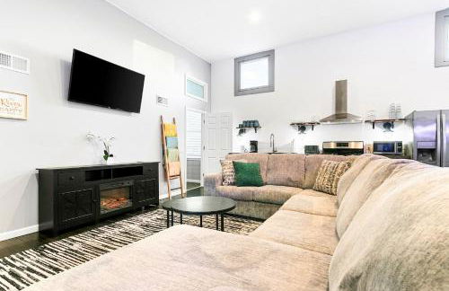 The Waterfront-Game Room!Movie Theatre!Bunk Room! - Foto 22