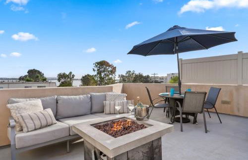 Bay View Dream - Steps to Bay, Rooftop Patio & AC - Foto 66