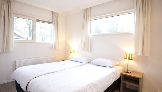 Cozy Chalet in a Holiday Park - Foto 4, Habitación