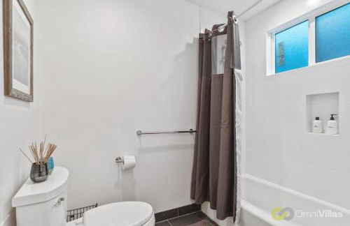 Stunning Views by the Bay 2BR - Foto 36