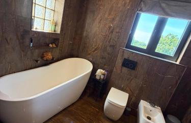 The Ridge London - Luxury Designer Villa with hot tub and sauna, Bexley borough of London - Foto 28