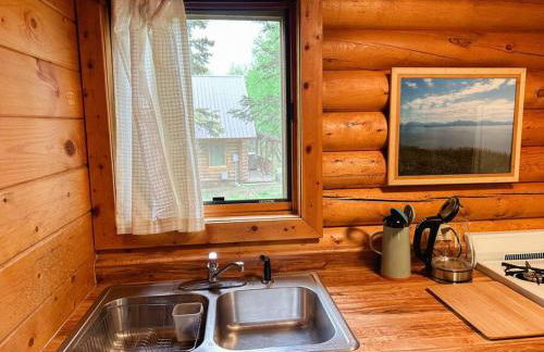 Cozy Cabin on Wooded Property - Foto 15