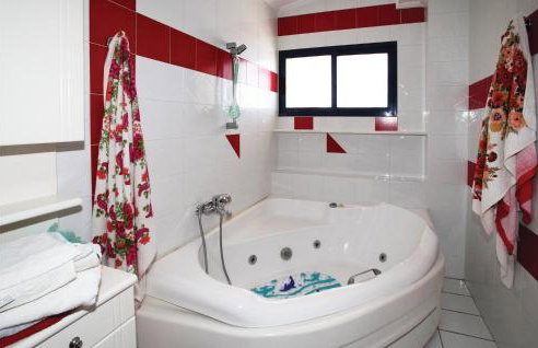 4 Bedroom Gorgeous Home In Keratea - Foto 25