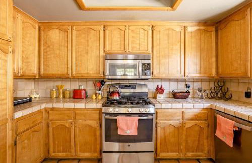 3 Bedroom Ranch -Hot Tub -Walk to P&H and Red Dog - Foto 76