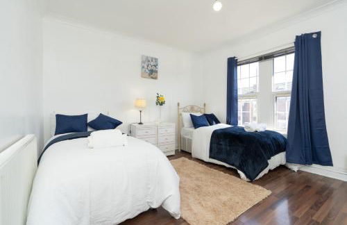 Classy Home near Southampton Airport -Free parking - Foto 9