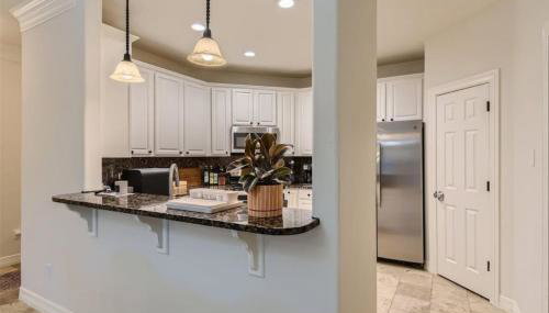 Captivating 4BR Haven with Park View near DT - Foto 3