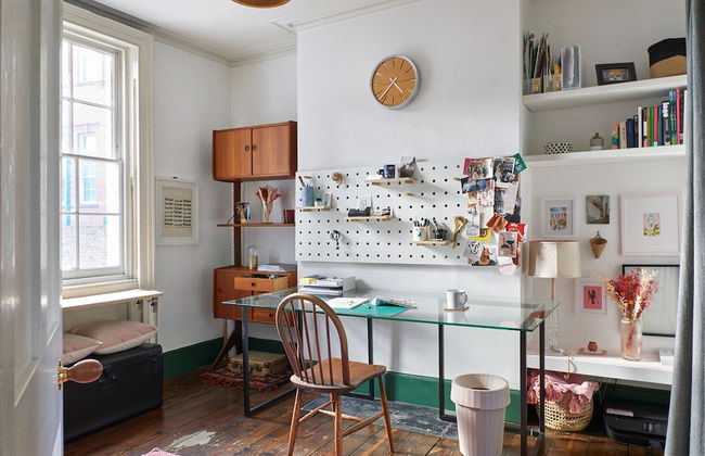 JOIVY Stylish 2-Bed House W/ Private Garden In Hackney - Foto 27