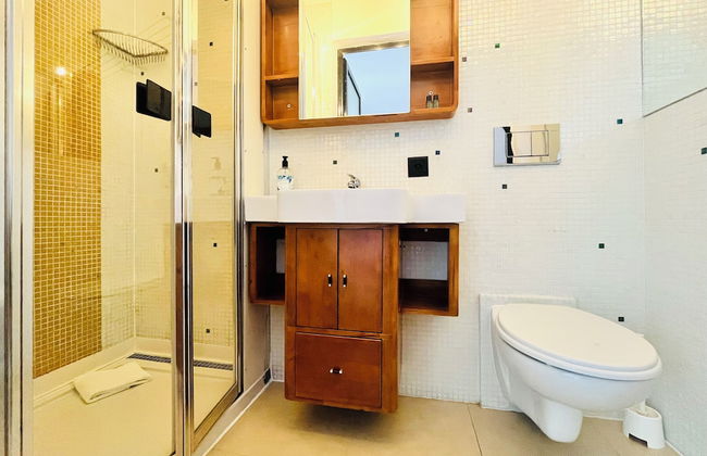 GuestHouse Lugano University - Photo 29