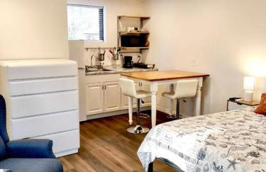 Two Fully Equipped Apartments and a Studio 5 miles from the beach - Foto 23