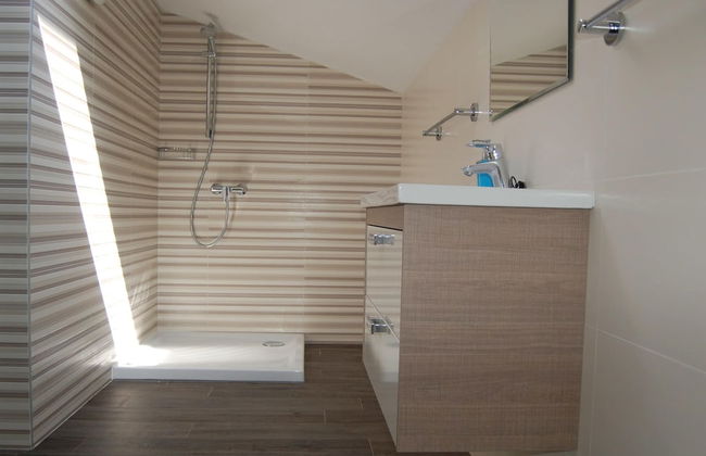 Modern Holiday Home With Terrace, Near the Sea - Foto 9