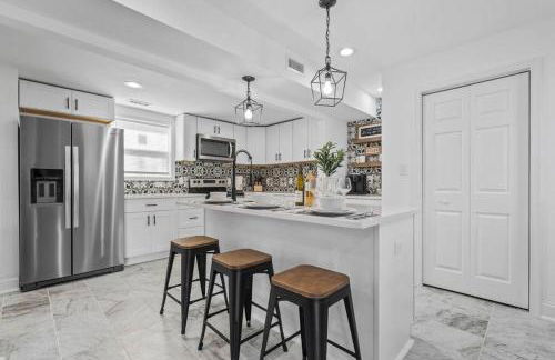 Newly Renovated Modern Farmhouse - Foto 32