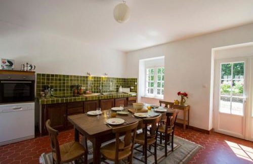 Tipoz'Immo - Trévennec Creis maison familiale près de la plage de Kermor - jardin - animaux bienvenus - linge de lits inclus - grand espace - jardin - calme - Foto 6