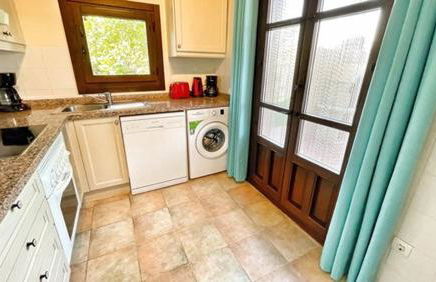 HL 020 Luxury 3 bedroom villa , high standard - Foto 14