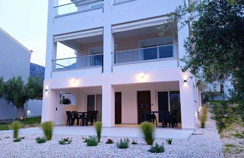 Q Luxury Rooms Paleros - Foto 12