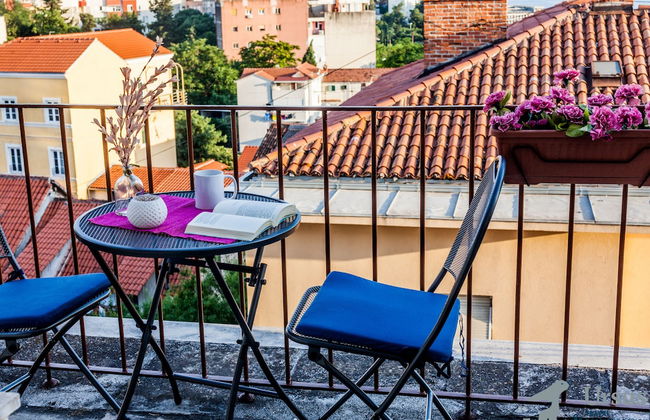 Royal View Apartment - Photo 14