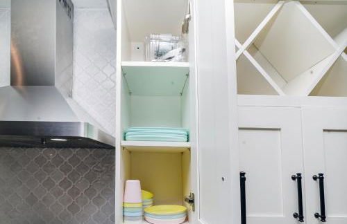 New 6min to 3 Sister Springs, Spacious, Fun with Game Room - Foto 23