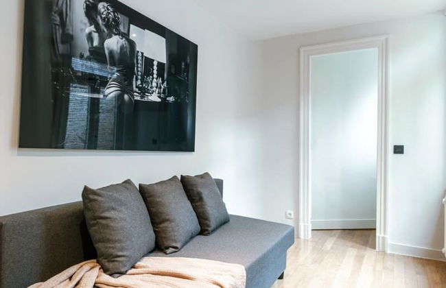 Charming House in the City of Antwerp With Parking - Foto 30