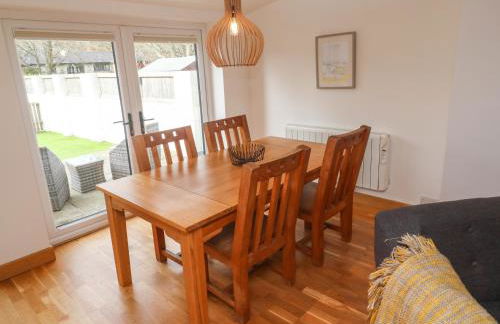 Anneth Lowen - Foto 11