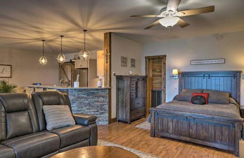 Beaver Lake Retreat with Lake Access and Fire Pit! - Foto 7