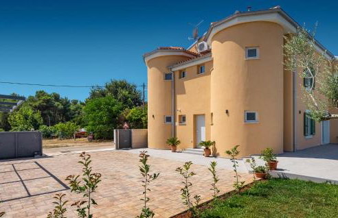 Awesome Home In Salvela With Sauna - Photo 13