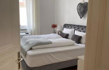 Altbau-Oase der Eleganz: Stadtnaher Komfort pur - Foto 10