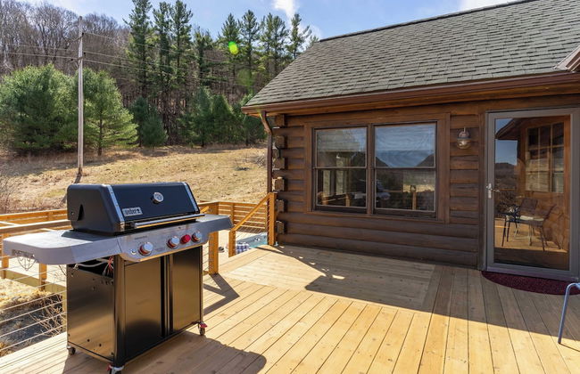 Secluded w/ Deck Views, Hot Tub, & Ping Pong Hudson in the Berks by Avantstay - Foto 38