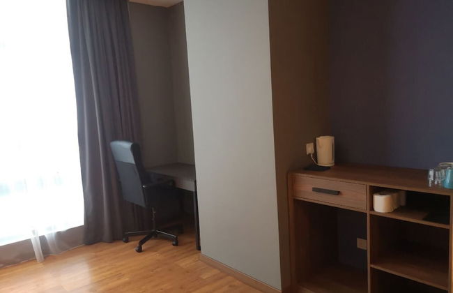 Imperial Suites - Photo 10