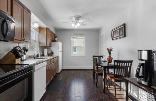 Tranquil 2BR Apt NE Mpls - 8073 Apt 4 - Foto 23