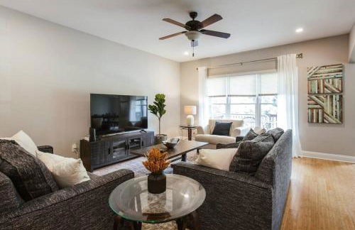 Meet Me in Athens I Beautiful 4-Bdrm House I 1 Mile to DT and Mins to UGA - Foto 33