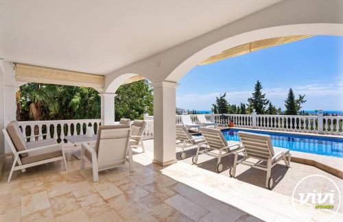 ViVi Homes - Villa Torre Alta - Sea views - pool - terrace - Photo 8