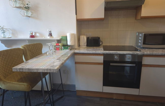 Our Apartment is a Home Away From Home Choice, Tastefully Furnished for Comfort - Foto 20