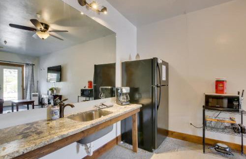 Lava Hot Springs Studio with Views, Walk to River - Foto 11