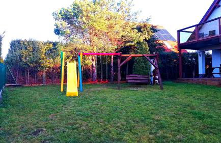 Dom z pięknymi widokami na jezioro ryńskie ilasy. - Foto 37