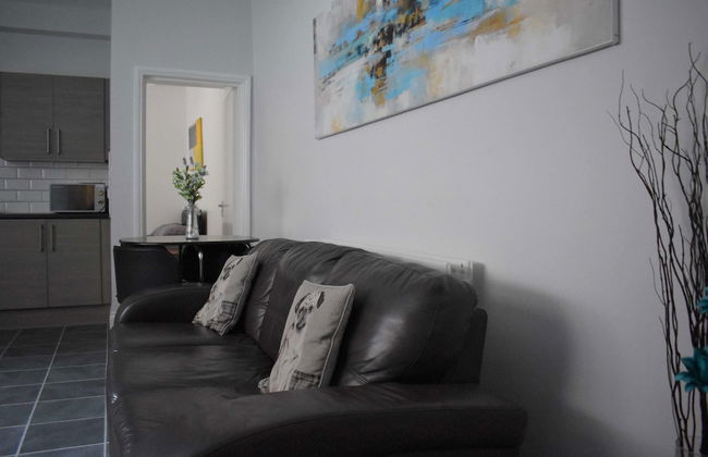 Argyle Apartments - Photo 16