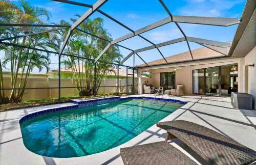 Cozy 3BR Gulf Coast house with heated pool - Foto 1
