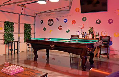 RARE FIND! Private Pool Hot Tub Spa Game Room Pool Heat Available Spring Special! - Foto 35