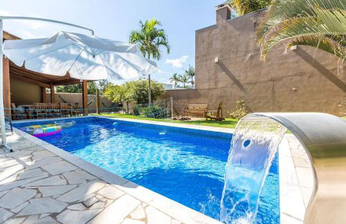Atibaia com piscina, churrasqueira, sinuca, pingpong - Foto 1