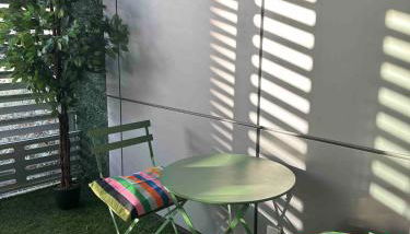 Appart Lumineux 2ch proche Près d'Arènes avec wifi tv et patio - Foto 4