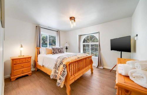 Pine Den Cabin: Arcade+Fire Pit+BBQ - Foto 16