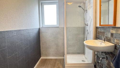 Professioneel Verblijf in Friedeburg voor 2 gasten - 33-42 - Foto 5, Shower