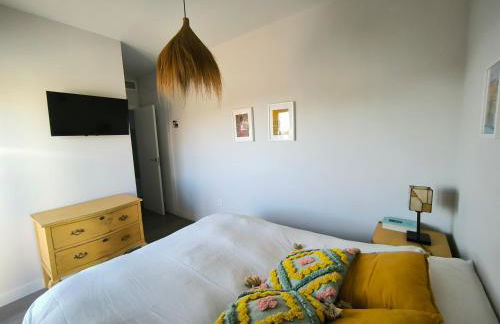 Atico con piscina, golf, vistas al mar - Photo 61