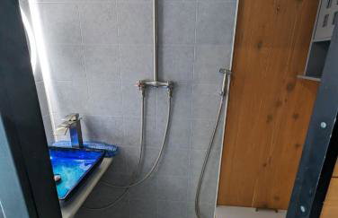 House boat on Fife Lake - Foto 10