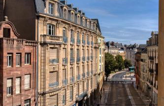 Grand 90m2 - 4 lits - Quartier Impérial - Gare 1 min - Photo 18