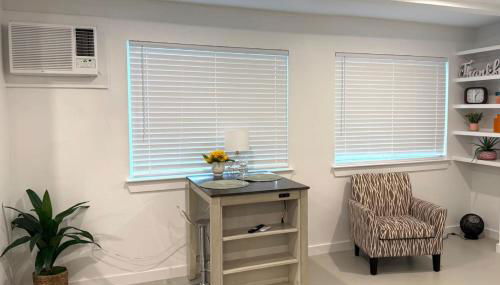 Stylish Studio on Lake Conroe - Photo 4