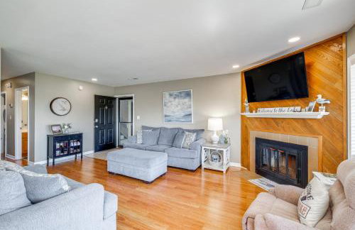 Sun-Filled Condo with Smith Mountain Lake Views - Foto 5