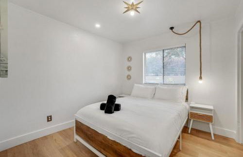 4BR 2B Home with Pool Hot Tub Fire Pit - Foto 37